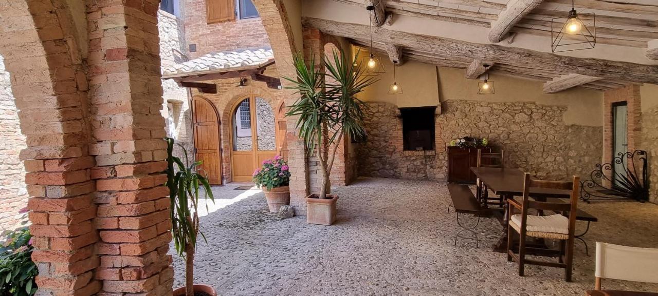 Casanova Di Campriano Villa Lupompesi Exteriör bild