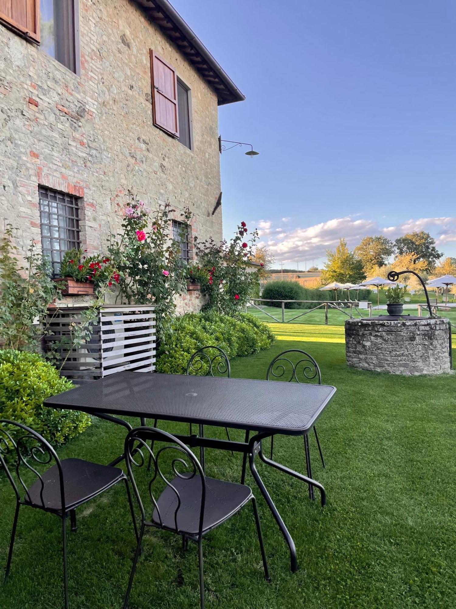 Casanova Di Campriano Villa Lupompesi Exteriör bild